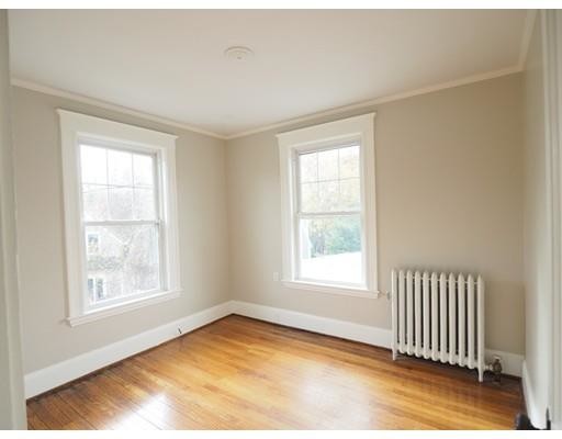 Building Photo - 57 Pond St