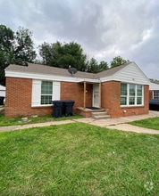 Building Photo - 3812 NW 16th St