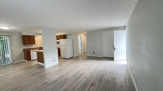 Building Photo - 63-65 NE 7th St