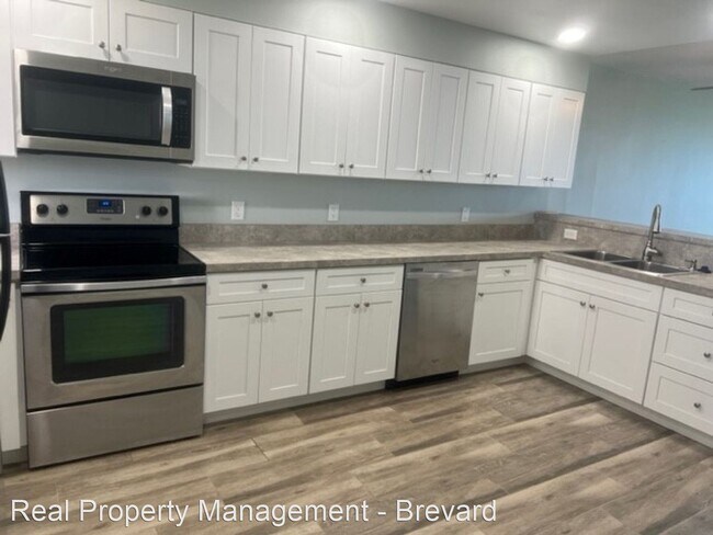 Building Photo - 2 br, 2 bath House - 2225 Highway A1A, Uni...