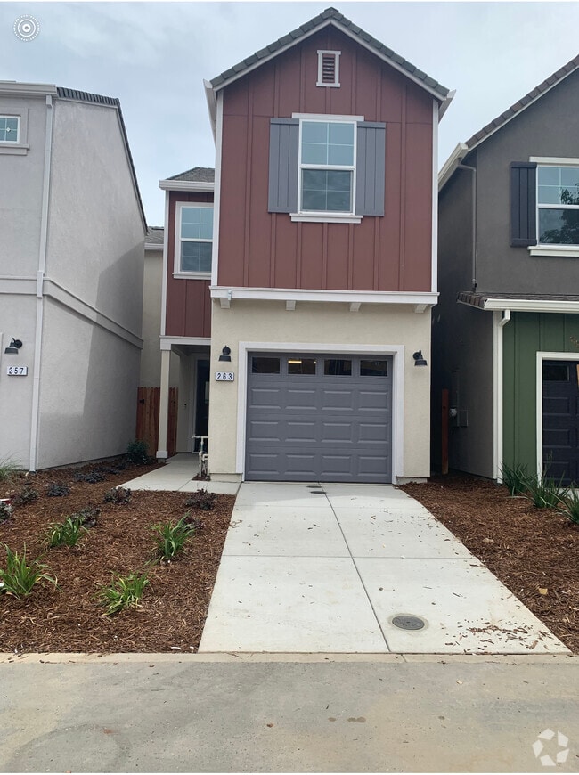 Laguna Estates North Houses for Rent Sacramento, CA 2 Homes