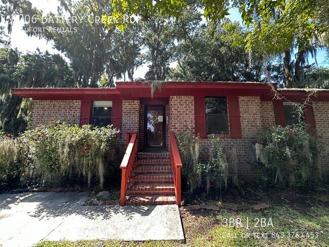 Foto del edificio - 1206 Battery Creek Rd
