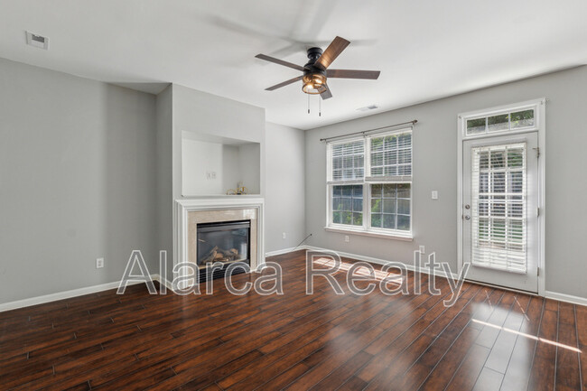 Building Photo - 15179 Eric Kyle Dr