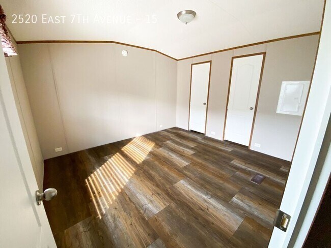 Foto del edificio - 2520 E 7th Ave