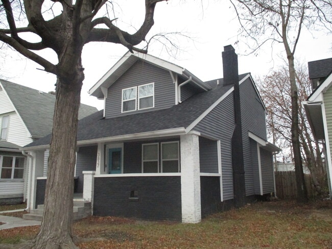 Building Photo - 3837 N Kenwood Ave