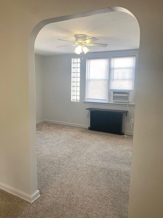 LR into Bedroom Area - 3031 Cedar St