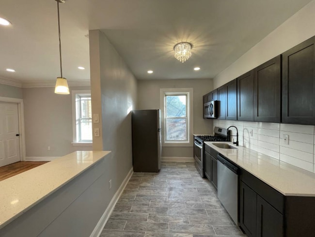 Foto del edificio - 610 Salem Ave