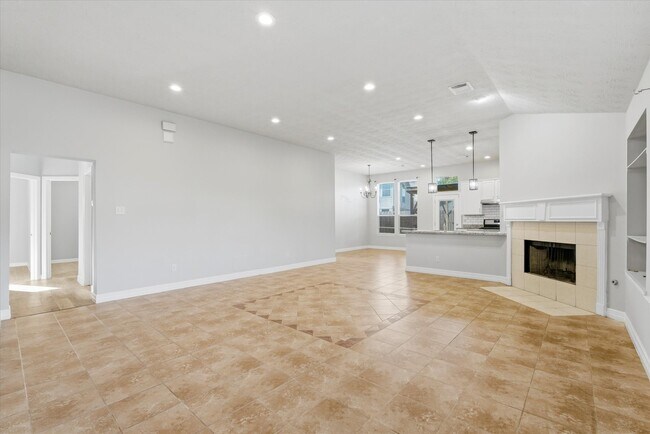 Building Photo - 4515 Chetco Ln