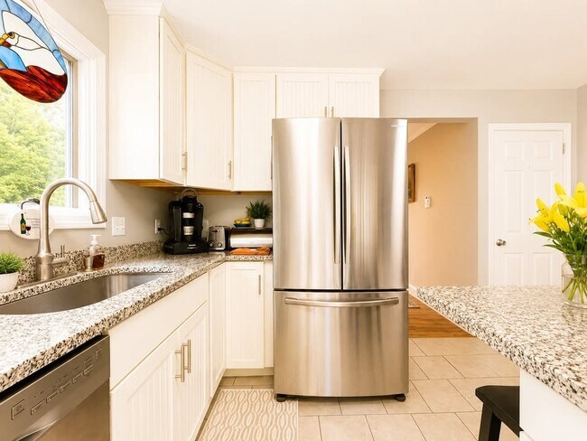 Foto del edificio - 33 Baxter Woods Trail