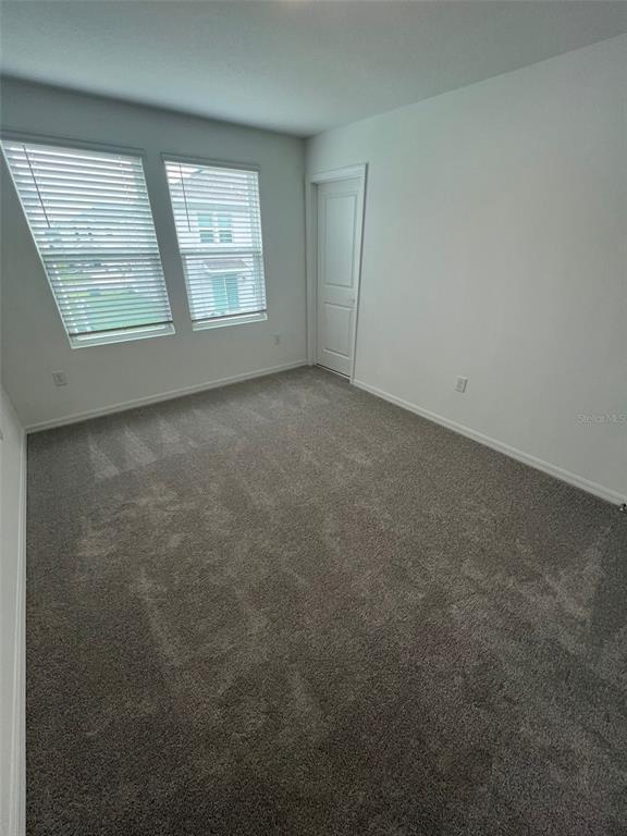 Foto del edificio - 3128 Skyline Lp