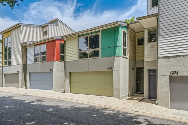 Building Photo - 1273 Eames Green NW
