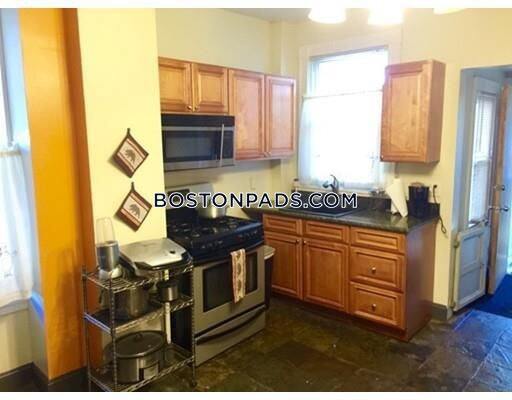 Primary Photo - 1432 River St