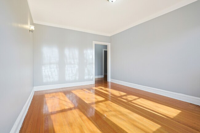 Foto del edificio - 7255-7257 S Calumet Ave