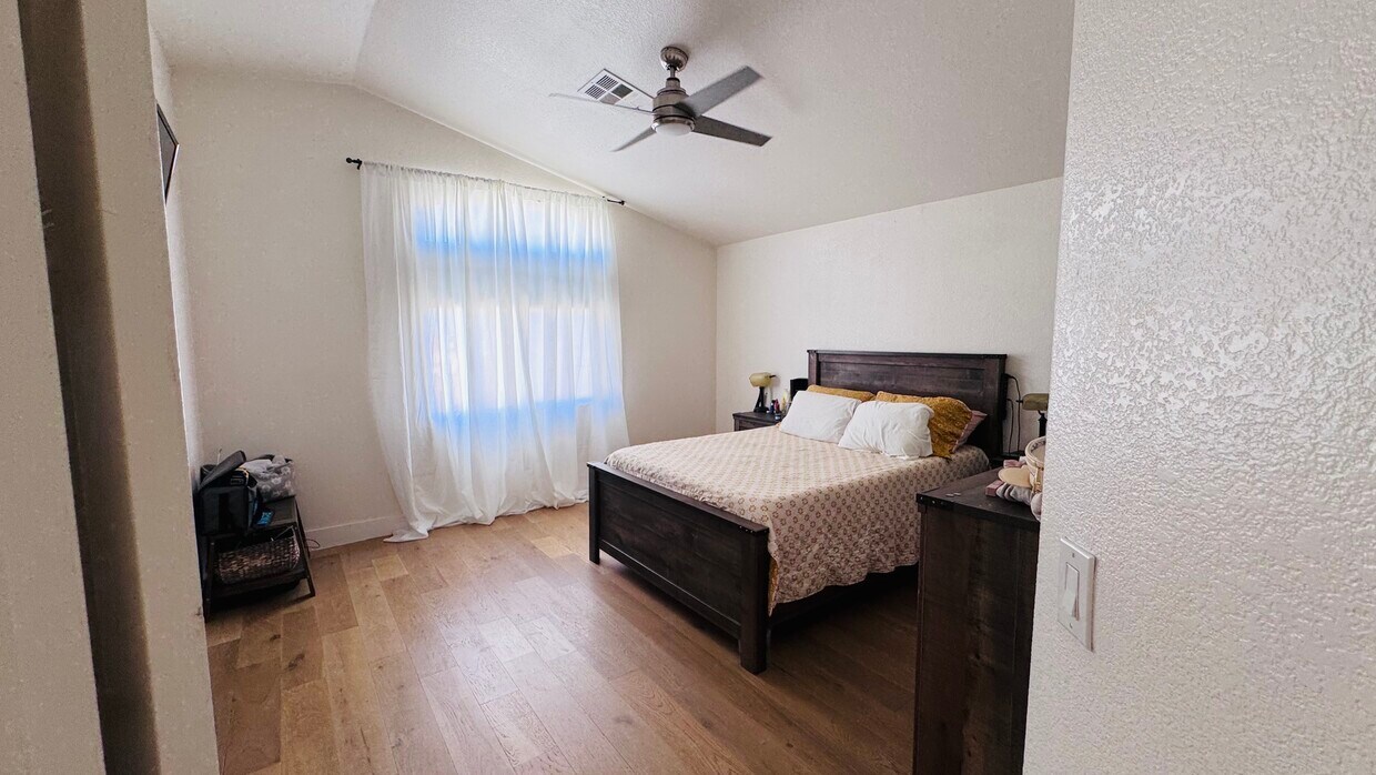 Foto del edificio - 3846 Willowview Ct