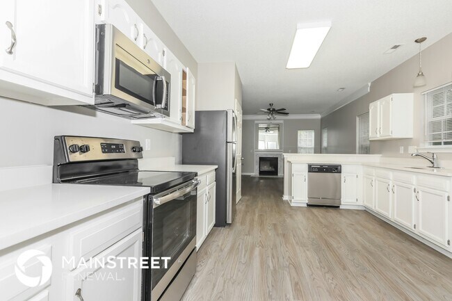 Foto del edificio - 6713 Reedy Creek Rd
