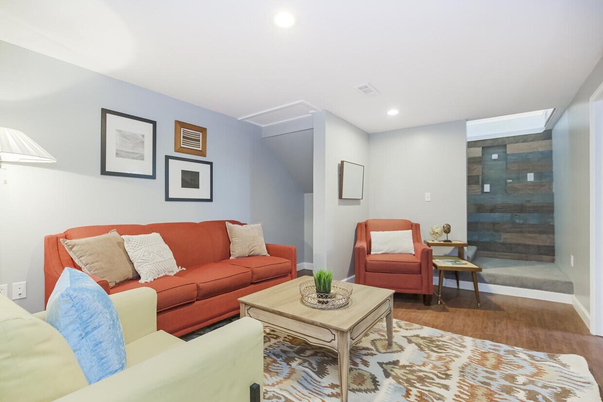 Foto principal - 300 SE Chicago St