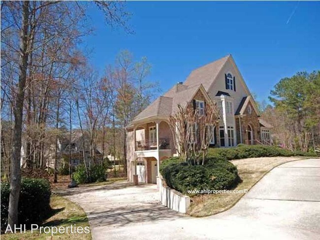 Foto del edificio - 674 Highland Lakes Cv