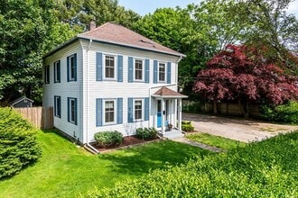 Building Photo - 475 Woodruff Ave