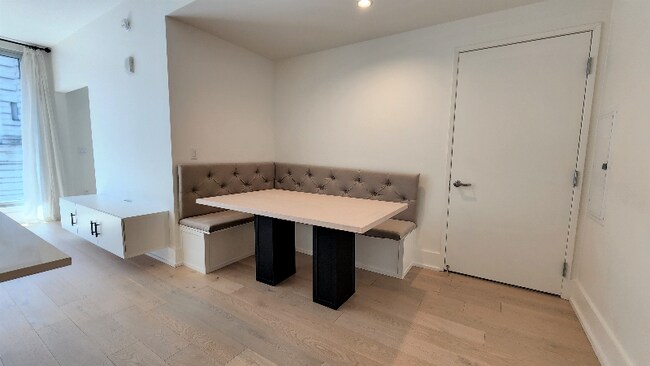 Foto del edificio - 1075 Market St