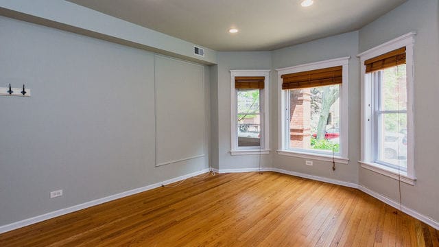 Foto del edificio - 6456 N Magnolia Ave