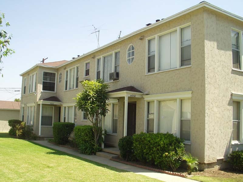 Primary Photo - 4660-4662 Banner Dr
