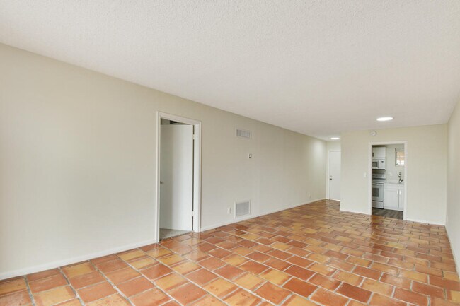 Foto del edificio - 3907 S Flagler Dr