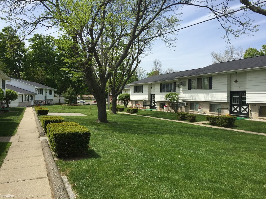 561 W Mount Morris St Unit Apt 1, Mount Morris, MI 48458 Condo for