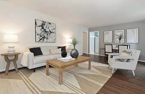 Foto del edificio - 3324 Delaware St