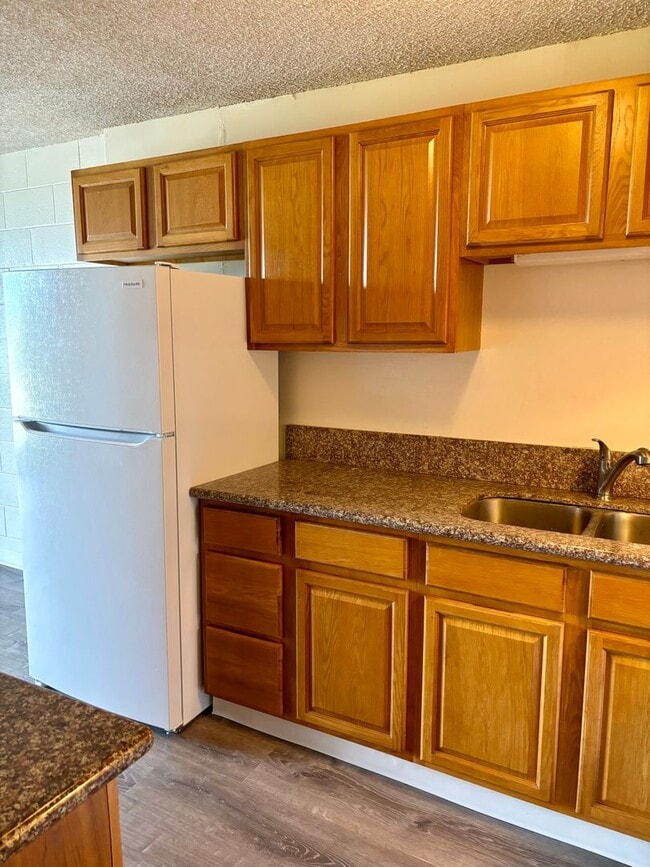 Foto del edificio - For Rent | Spacious Studio with 1 assigned parking stall located at Kemo'o By The Lake