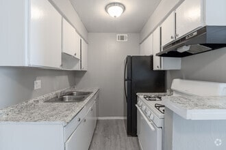 Interior Photo - Neuvo Rayo