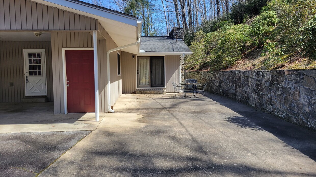 Foto principal - 3/1.5 home for rent close to downtown Sylva