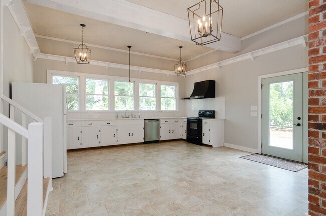 Foto del edificio - 2120 Old Winter Park Rd