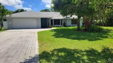 Building Photo - 15738 75th Way N