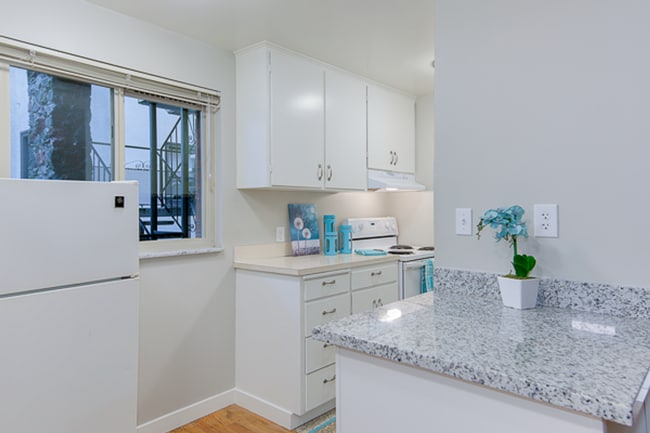 Interior Photo - The Shuksan Apartments – Classic Brick Cha...