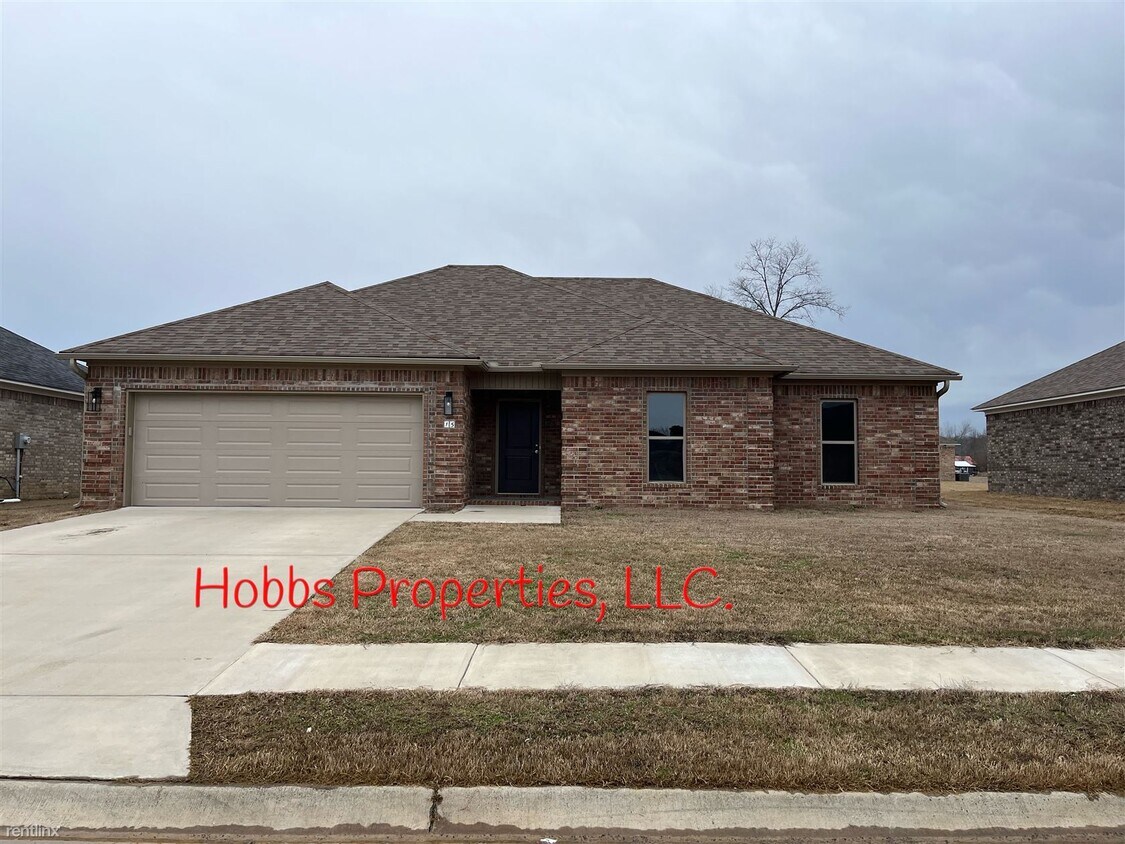 Primary Photo - 4 br, 2 bath House - 15 Hidden Oak Dr