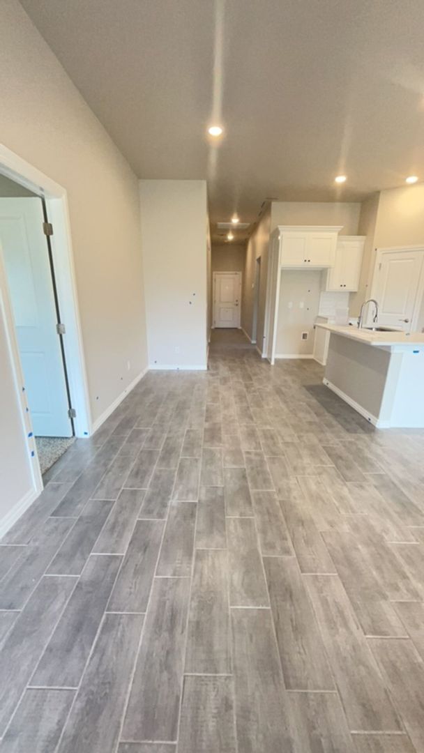Building Photo - Brand New 3 Bedroom home in Edmond