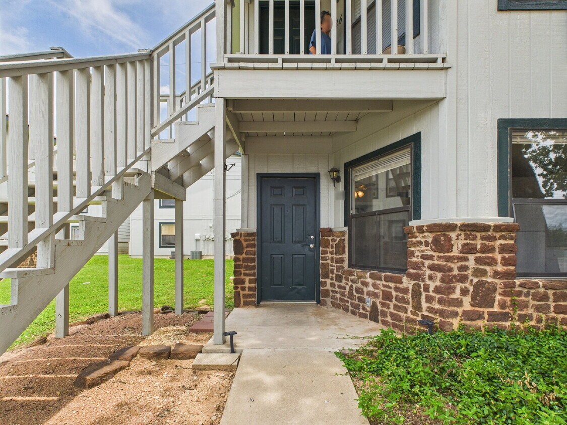 Foto principal - Charming 1-Bedroom Retreat on Friendship L...