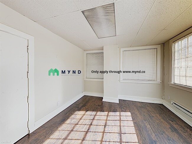 Building Photo - Studio, 1 bath  - 201 N Naches Ave Apt 6