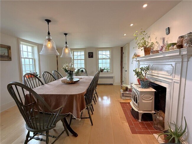 Foto del edificio - 2678 E Main Rd