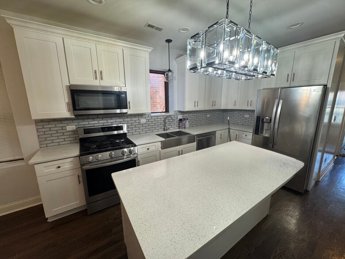 Foto principal - 1420 S 49th Ave