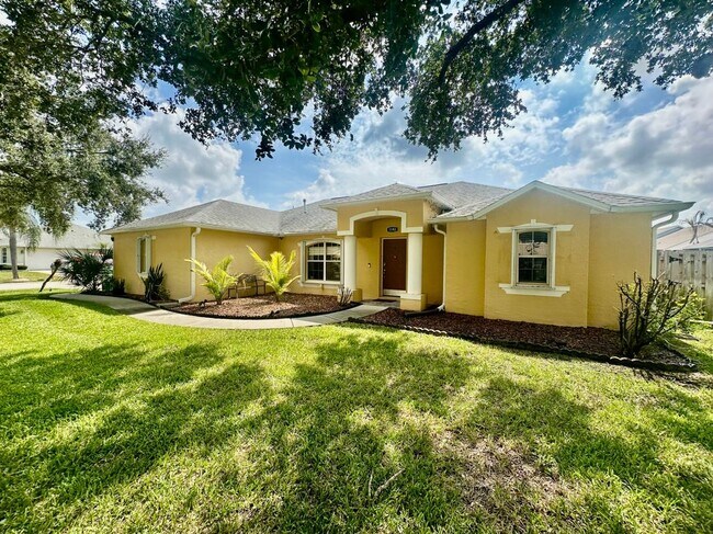 Foto del edificio - 1143 Egret Lake Way