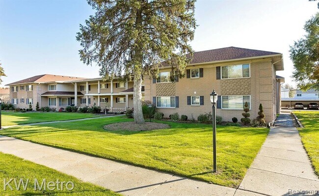 Foto del edificio - 2377 Walton Blvd.