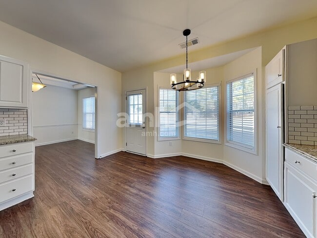 Foto del edificio - 10087 Harmon Springs Dr