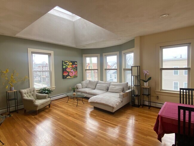 Foto del edificio - 258 Hampshire St