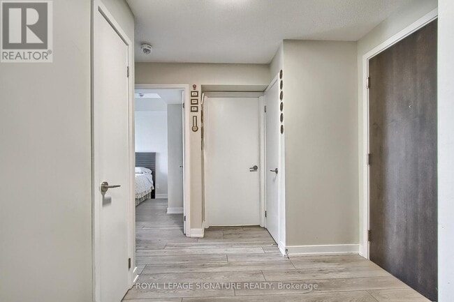 Photo du bâtiment - 38 Monte Kwinter Ct