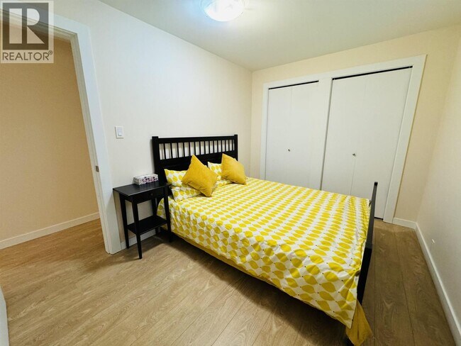 Photo du bâtiment - 4615 W 9th Ave