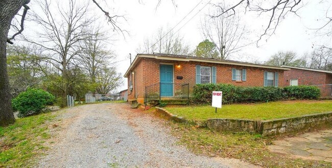 Building Photo - 2050 Yancey Ave