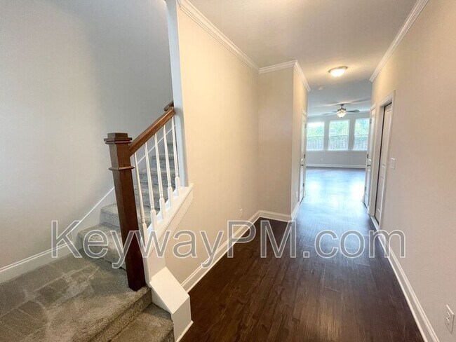 Building Photo - 1206 Cobblefield Dr