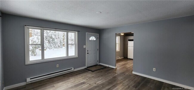 Building Photo - 133 Gavitt Rd
