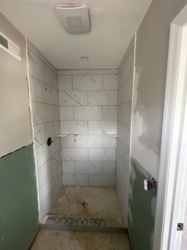 Building Photo - 140 Ogden St